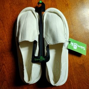 Sanuk Donna White Size 7